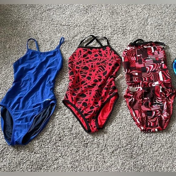 Swim suits size 26, 28 and 30 Speedo, Sporti and Dolfin - Picture 1 of 7
